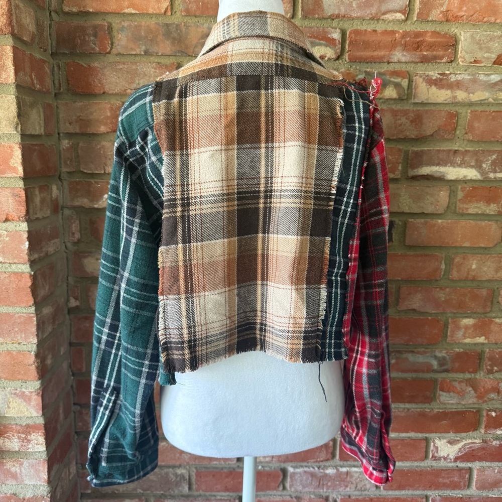 Plaid Patchwork Cropped Flannel - image 4